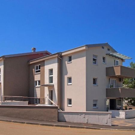 Daska Apartmani Njivice Kültér fotó