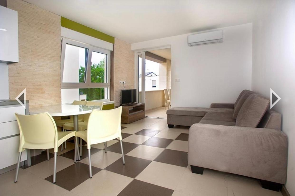 Daska Apartmani Njivice Kültér fotó