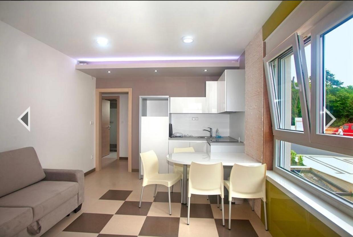 Daska Apartmani Njivice Kültér fotó
