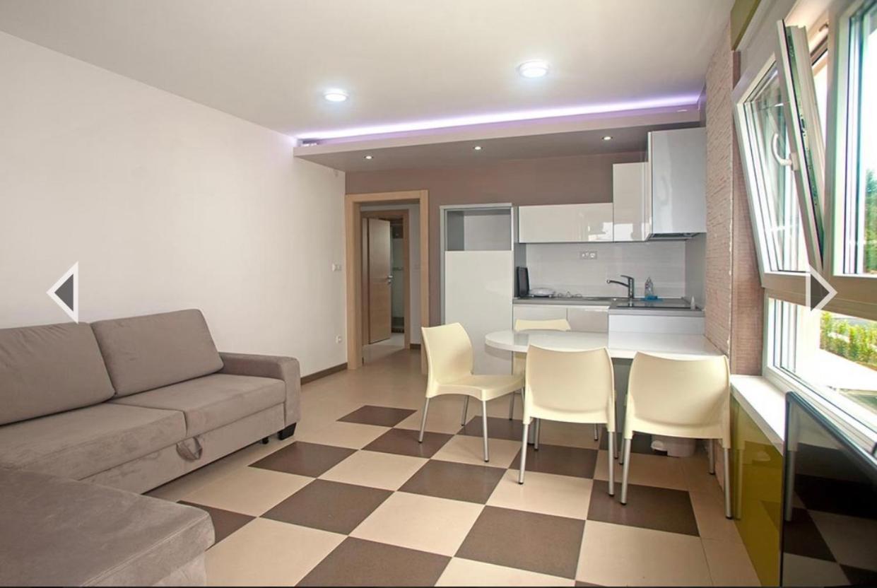 Daska Apartmani Njivice Kültér fotó